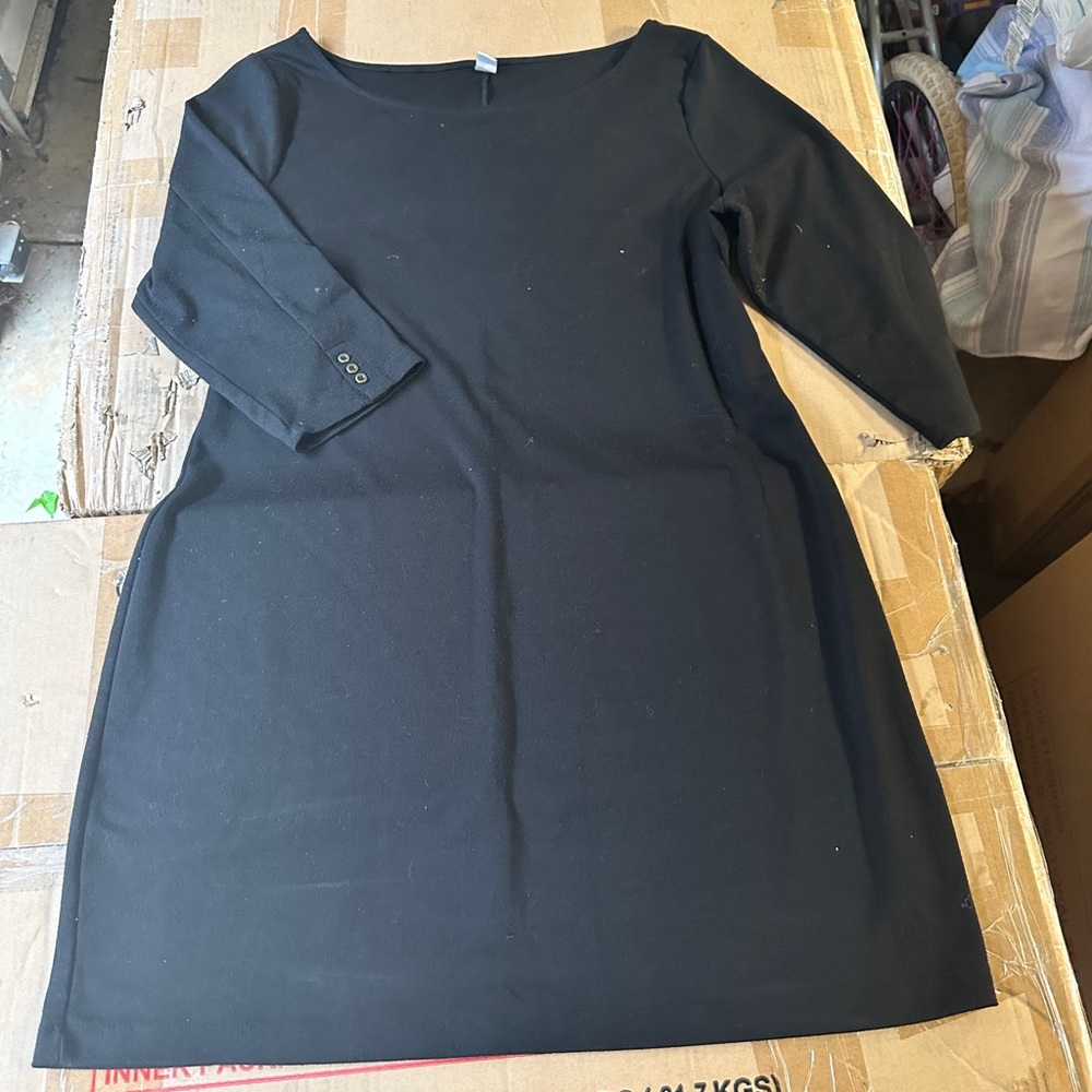 Black Quarter Sleeve Dress